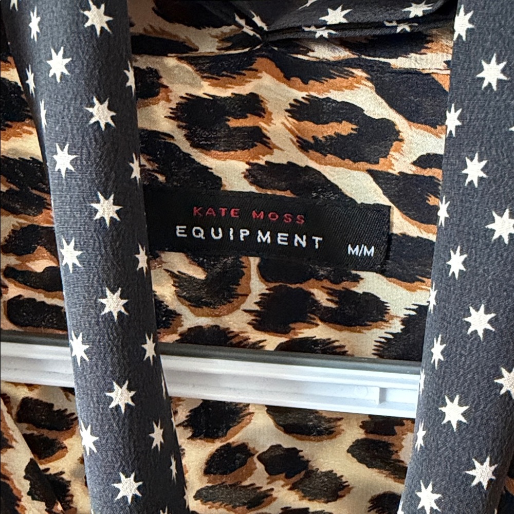 Equipment × Kate Moss Leopard Blouse with  Tie - Picture 5 of 11